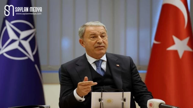 Bakan Akar: Bir taraftan ’güçlenelim’ deniliyor diğer taraftan 'silah ambargosu’ uygulanıyor