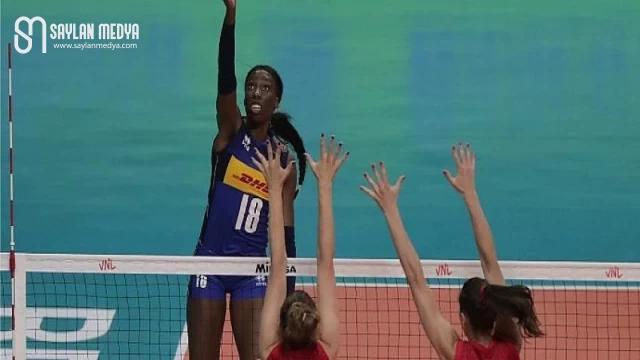 VakıfBank’ın son transferi dünya yıldızı Paola Egonu