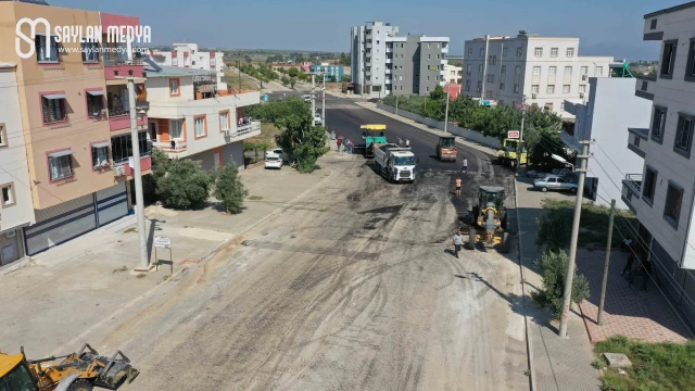 Adana Büyükşehir'den kırsalda ve merkezde yol yapımı