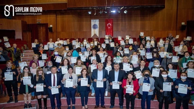 Adana CHP İl Kadın Kolları Toplandı