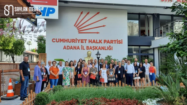 CHP Parti Okulu Adana'da