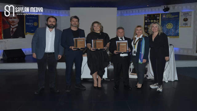 Adana Güney Rotary Kulübü’nün meslek hizmet ödülleri sahiplerini buldu