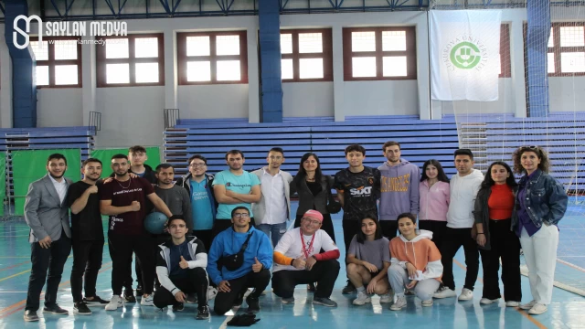 Çukurova Üniversitesi “5’i Bir Yerde Engelli Sporları” Etkinliğine Ev Sahipliği Yaptı