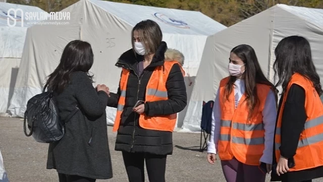 Çukurova Belediyesi Psiko-Sosyal Ekibiyle de Dokunuyor