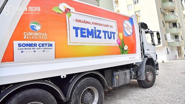 Çukurova Belediyesi Temizlik İşleri bir evden 20 ton çöp çıkardı