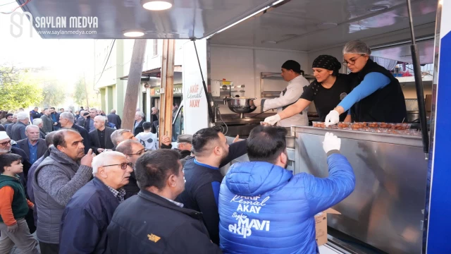 Seyhan Belediyesi, Mehmetçikler için Mevlid-i Şerif okutup, şehitlerin hayrına lokma dağıttı