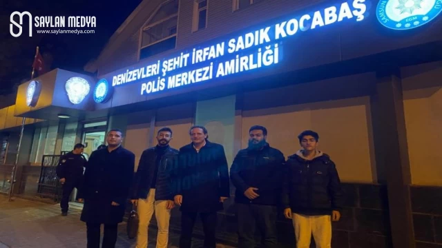 Sığınmacılar ’Zafer Parti'li gençlere saldırdı! Göktürk Bayrağı’na tükürdü...