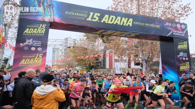 Adana 15. Uluslararası Kurtuluş Yarı Maratonu ve Halk Koşusu yapıldı